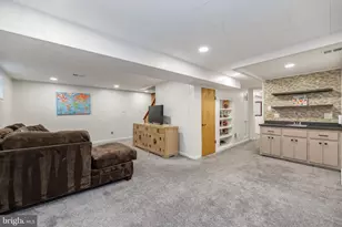 7810 Hayfield Rd, Alexandria, VA 22315 - Photo 45