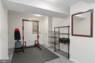 7810 Hayfield Rd, Alexandria, VA 22315 - Photo 47