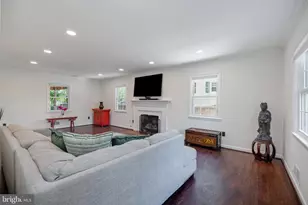 7810 Hayfield Rd, Alexandria, VA 22315 - Photo 11
