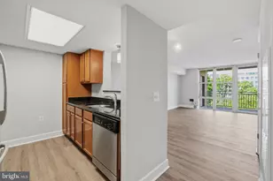 11800 Sunset Hills Rd, Reston, VA 20190 - Photo 7