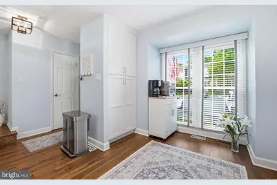 5629 Ridge View Drive, Alexandria, VA 22310 - Photo 9