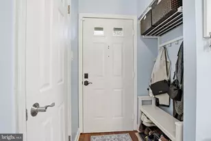 5629 Ridge View Dr, Alexandria, VA 22310 - Photo 3