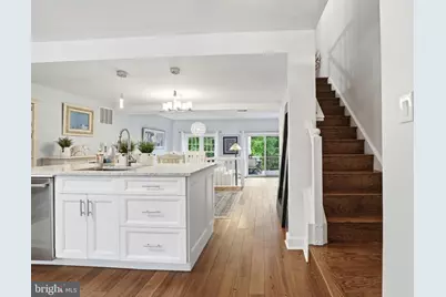 5629 Ridge View Drive, Alexandria, VA 22310 - Photo 5