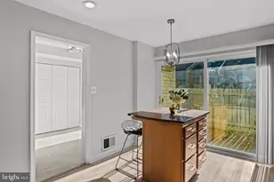 11164 Saffold Way, Reston, VA 20190 - Photo 7