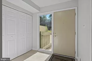 11164 Saffold Way, Reston, VA 20190 - Photo 3