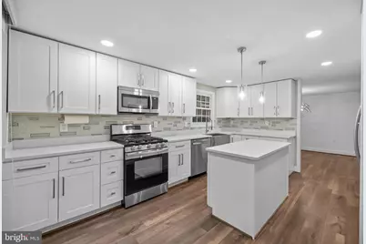 12265 Angel Wing Court, Reston, VA 20191 - Photo 13