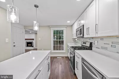 12265 Angel Wing Court, Reston, VA 20191 - Photo 17