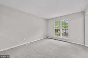 6022 Westbourne Pl, Centreville, VA 20120 - Photo 9