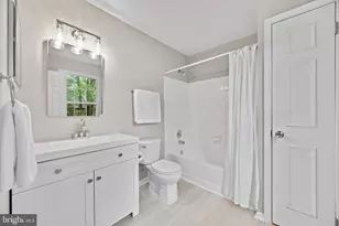 6022 Westbourne Pl, Centreville, VA 20120 - Photo 15