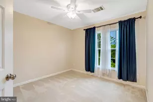 14346 Stonewater Ct, Centreville, VA 20121 - Photo 31