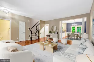 14346 Stonewater Ct, Centreville, VA 20121 - Photo 9
