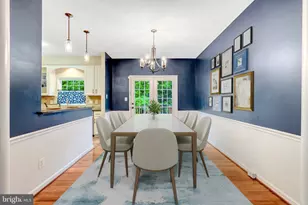 14346 Stonewater Ct, Centreville, VA 20121 - Photo 3