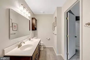 14346 Stonewater Ct, Centreville, VA 20121 - Photo 27