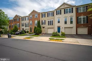 13511 Lavender Mist Ln, Centreville, VA 20120 - Photo 3