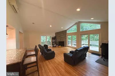 1631 Warner Avenue, McLean, VA 22101 - Photo 3