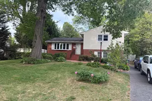 1631 Warner Ave, McLean, VA 22101 - Photo 1