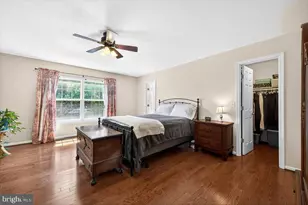 3341 Oakshade Ct, Fairfax, VA 22033 - Photo 17