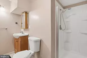 5902 6th Street S, Falls Church, VA 22041 - Photo 31
