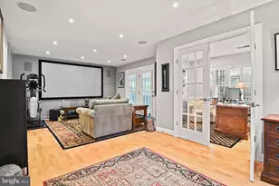 2966 Lismore Ln, Fairfax, VA 22031 - Photo 3