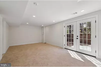 9662 Westport Lane, Burke, VA 22015 - Photo 25