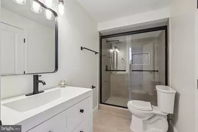 9662 Westport Lane, Burke, VA 22015 - Photo 27