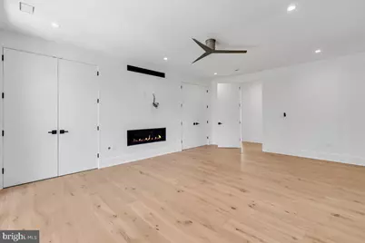 1002 Avery Court SW, Vienna, VA 22180 - Photo 53