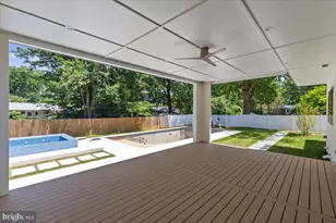 1002 Avery Ct SW, Vienna, VA 22180 - Photo 13