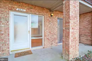 2621 Wagon Dr, Alexandria, VA 22303 - Photo 13