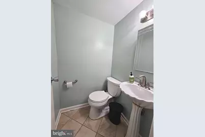 2621 Wagon Dr, Alexandria, VA 22303 - Photo 17