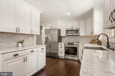 8044 Winding Way Court, Springfield, VA 22153 - Photo 5