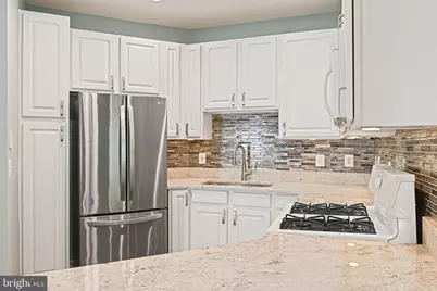 2921 Deer Hollow Way #214, Fairfax, VA 22031 - Photo 7