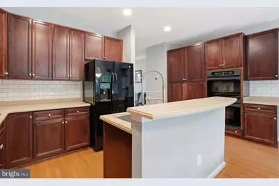 8133 Dove Cottage Court, Lorton, VA 22079 - Photo 9