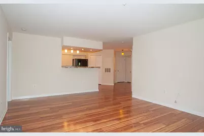 5958 Founders Hill Drive #101B, Alexandria, VA 22310 - Photo 9