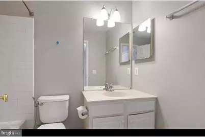 13118 Rose Petal Circle, Herndon, VA 20171 - Photo 23