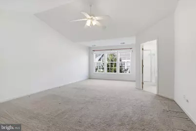 13662 Saint Johns Wood Place, Herndon, VA 20171 - Photo 19