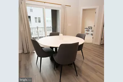 4619 Olivine Drive, Chantilly, VA 20151 - Photo 5