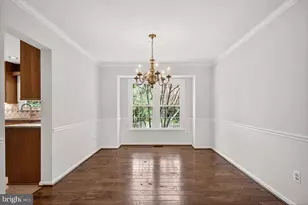 3569 Plum Dale Dr, Fairfax, VA 22033 - Photo 11