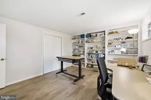 2111 Statute Ln, Vienna, VA 22181 - Photo 39