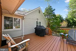 10924 Adare Dr, Fairfax, VA 22032 - Photo 11
