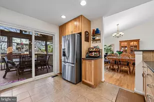 10924 Adare Dr, Fairfax, VA 22032 - Photo 25