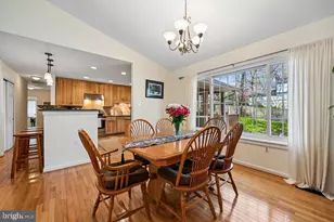 10924 Adare Dr, Fairfax, VA 22032 - Photo 21