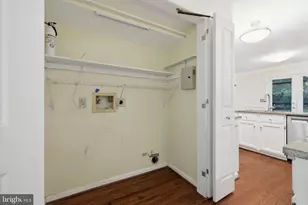 1913 Aubrey Pl Ct, Vienna, VA 22182 - Photo 37