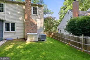 1913 Aubrey Pl Ct, Vienna, VA 22182 - Photo 11