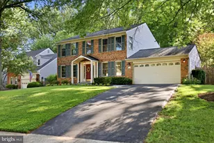 1913 Aubrey Pl Ct, Vienna, VA 22182 - Photo 3
