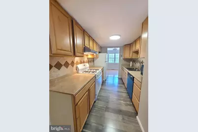 7807 Beard Court, Falls Church, VA 22043 - Photo 11