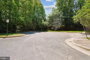 2181 Sandburg St, Dunn Loring, VA 22027 - Photo 59