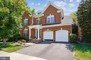 2181 Sandburg St, Dunn Loring, VA 22027 - Photo 3