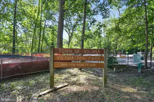 2181 Sandburg St, Dunn Loring, VA 22027 - Photo 91