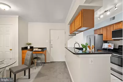 8511 Barrington Court #S, Springfield, VA 22152 - Photo 29