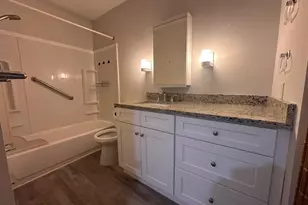 8511 Barrington Ct, Springfield, VA 22152 - Photo 7